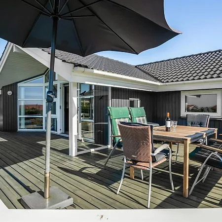 Holiday home Brynjolf - 350m To The Fjord By Interhome *